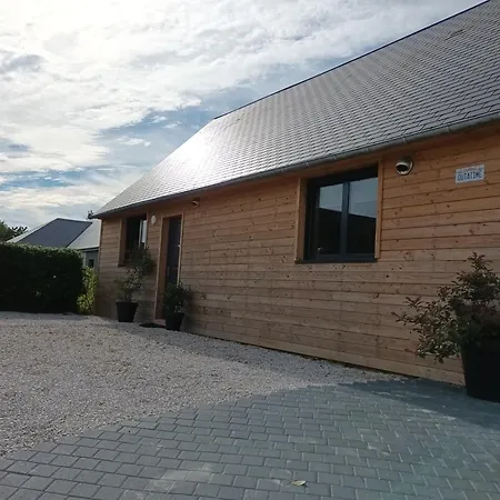 בית נופש Out A Time